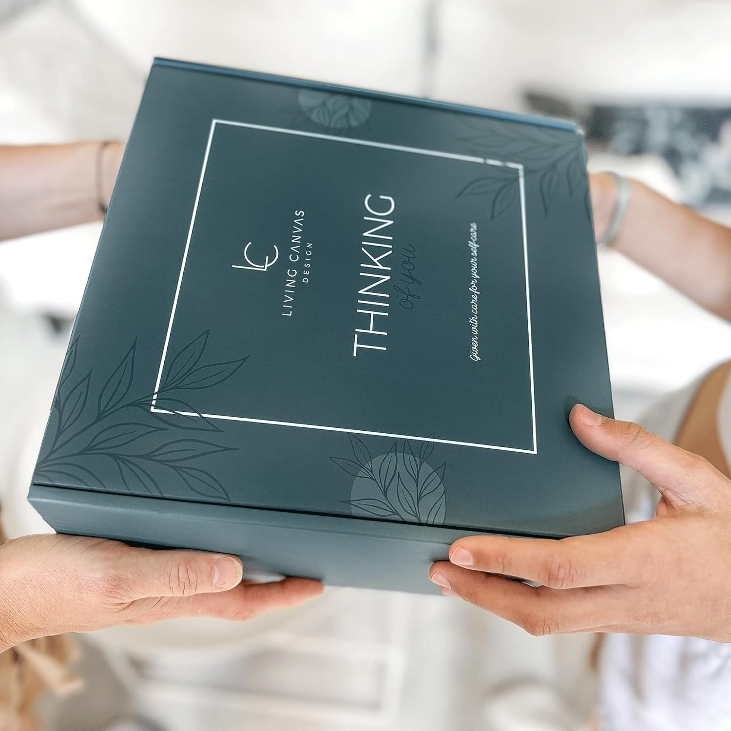 Pamper Her with Our 11-Piece Self Care Gift Set - Perfect Get Well Gifts for Mom, Girlfriend, Wife, or Daughter - Spa Basket with Bath Salts, Oatmeal Soap, Cozy Blanket & Inspirational Touch!